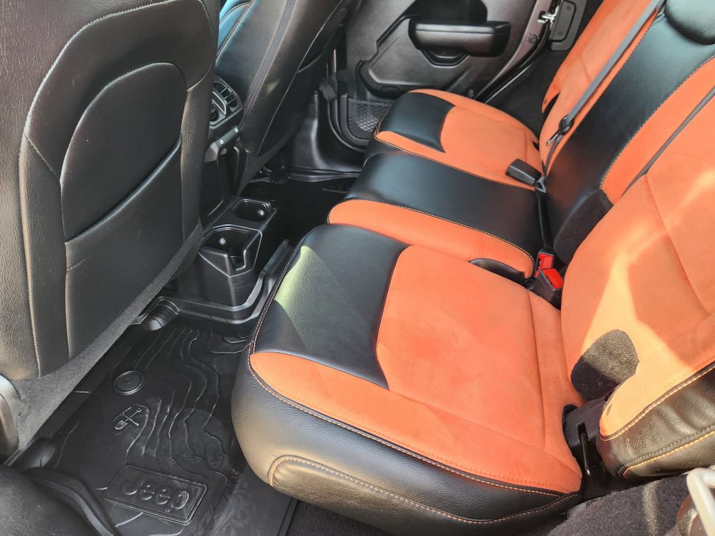 Used 2021 Jeep Wrangler Unlimited Sport AWD/4WD image 28