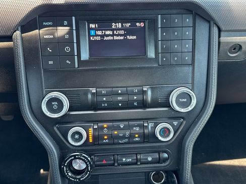 Used 2021 Ford Mustang GT RWD image 12