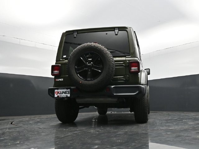 Used 2023 Jeep Wrangler Unlimited Sahara AWD/4WD image 52