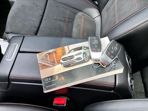 Certified 2021 Mercedes-Benz GLA 250 image 15