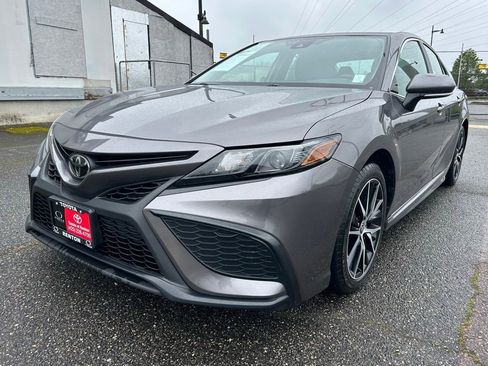Certified 2024 Toyota Camry SE w/ Cold Weather Package FWD image 1