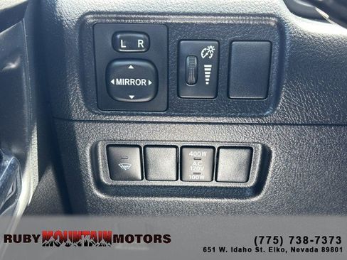 Used 2019 Toyota 4Runner TRD Off-Road Premium AWD/4WD image 15