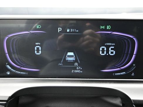 Used 2025 Kia Seltos S FWD image 30