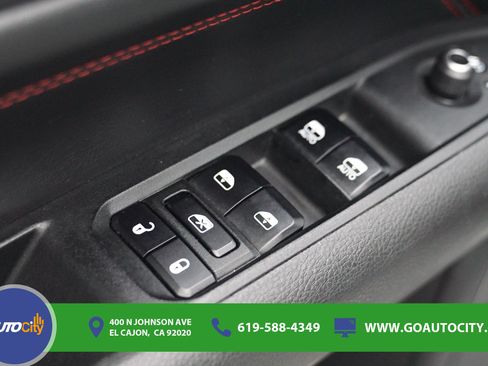 Used 2023 Jeep Compass Trailhawk AWD/4WD image 19