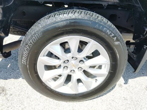 Used 2024 Chevrolet Silverado 1500 Custom AWD/4WD image 10
