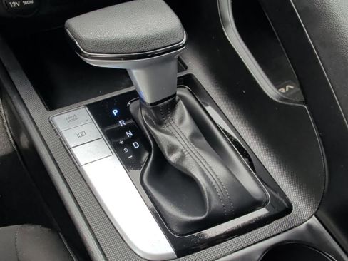 Used 2023 Hyundai Elantra SEL w/ Preferred Accessory Package FWD image 26