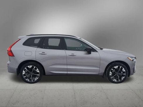 Used 2026 Volvo XC60 B5 Plus w/ Protection Package Premier image 7