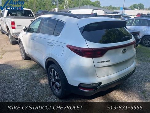 Used 2022 Kia Sportage EX w/ EX Technology Package AWD/4WD image 4
