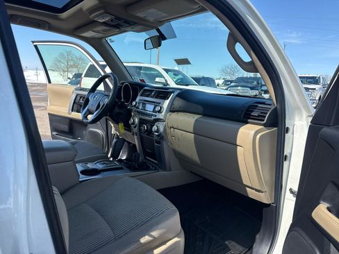 Used 2012 Toyota 4Runner SR5 w/ Convenience Pkg image 35