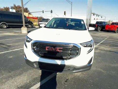 Used 2019 GMC Terrain SLE image 3