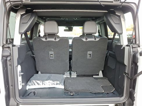 Certified 2024 Ford Bronco Black Diamond image 29