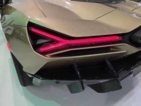 Used 2024 Lamborghini Revuelto AWD/4WD image 97