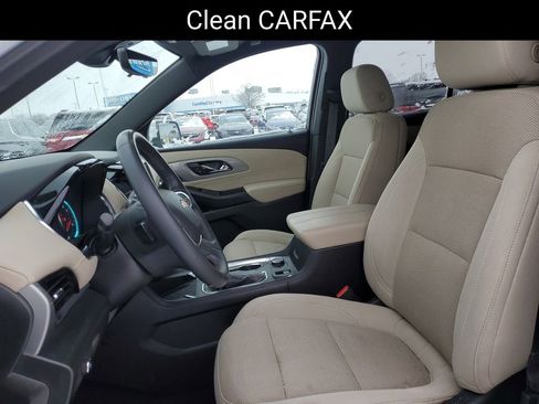 Certified 2023 Chevrolet Traverse LT image 6