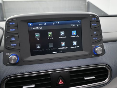 Used 2020 Hyundai Kona Limited image 16