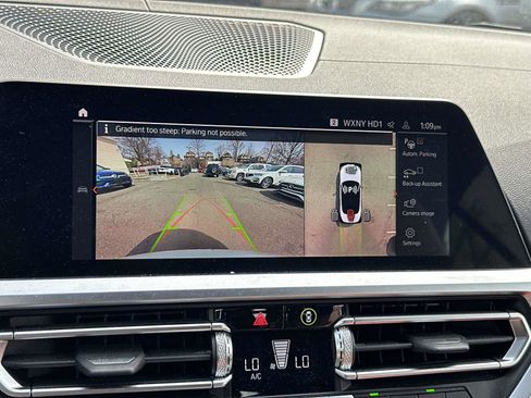 Used 2022 BMW 440i xDrive Convertible w/ Premium Package image 30