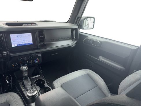 Used 2022 Ford Bronco 4-Door AWD/4WD image 33