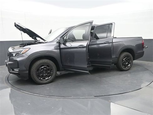 New 2025 Honda Ridgeline RTL+ image 38