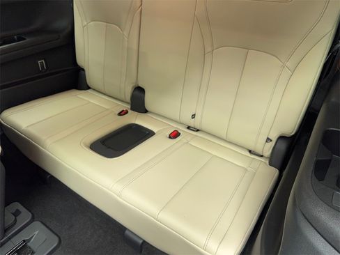 Used 2023 INFINITI QX60 Luxe w/ Cargo Package image 44