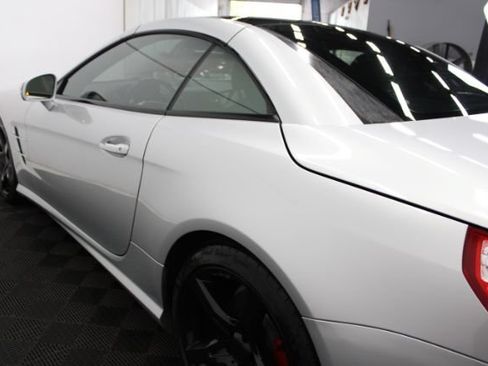 Used 2013 Mercedes-Benz SL 550 image 11