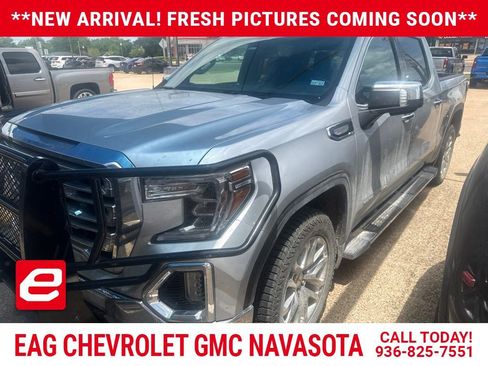 Used 2021 GMC Sierra 1500 SLT AWD/4WD image 1