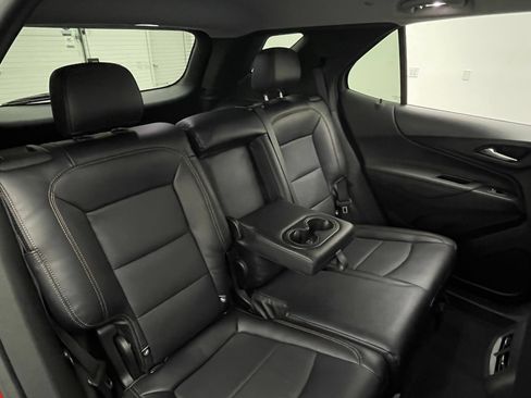 Used 2023 Chevrolet Equinox LT FWD image 38