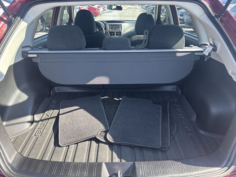 Used 2010 Subaru Impreza 2.5i image 6