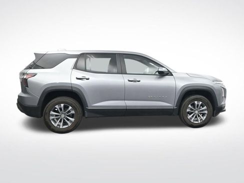 Used 2025 Chevrolet Equinox LT FWD image 6