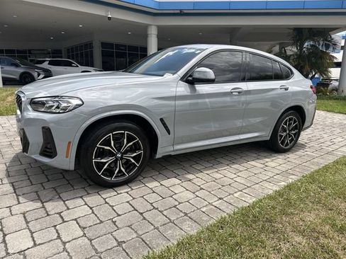 Used 2023 BMW X4 xDrive30i w/ M Sport Package AWD/4WD image 21