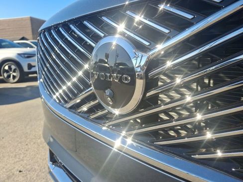 New 2026 Volvo XC90 B6 Ultra w/ Protection Package Premier image 19