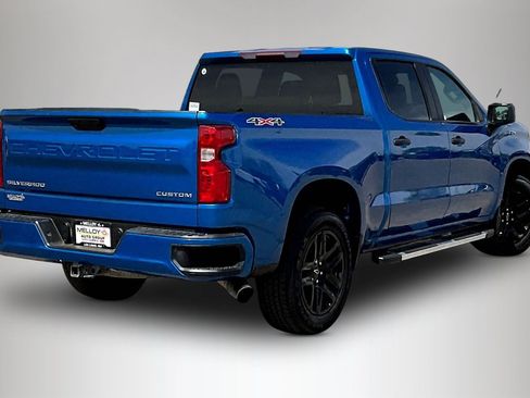 Used 2022 Chevrolet Silverado 1500 Custom image 6