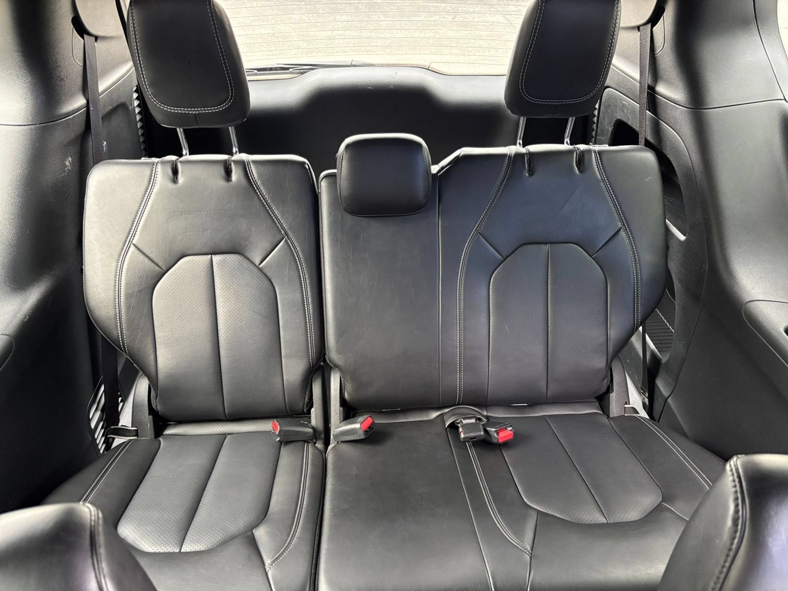 Used 2025 Chrysler Pacifica Select FWD image 31