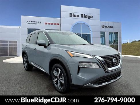 Used 2023 Nissan Rogue SL w/ SL Premium Package image 1