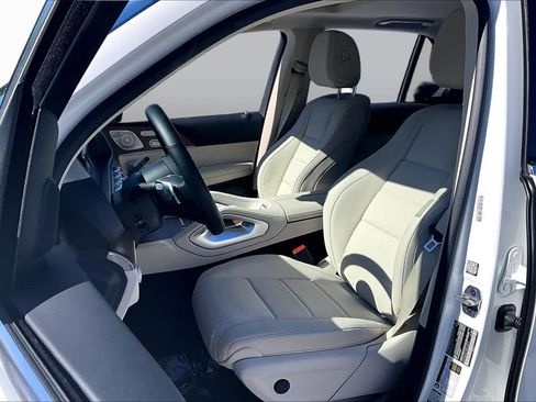 Certified 2026 Mercedes-Benz GLE 350 4MATIC image 8