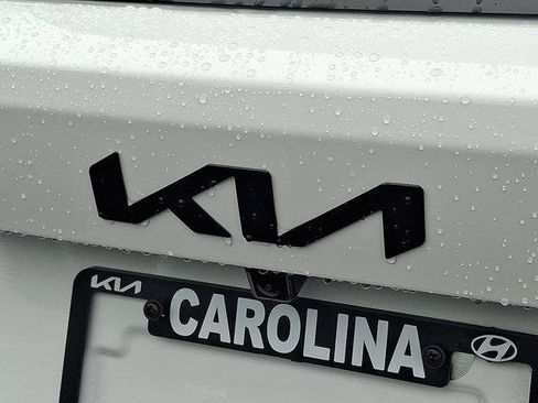 New 2026 Kia Sorento SX Prestige w/ Olive Brown Leather Package image 10