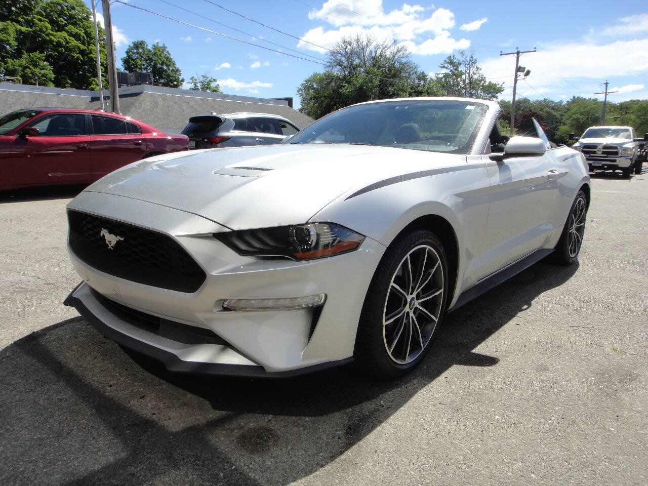 Used 2019 Ford Mustang Convertible w/ Wheel & Stripe Package RWD image 1