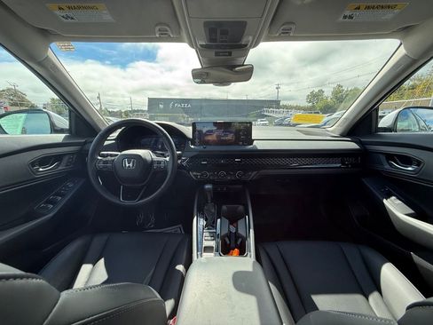 Used 2023 Honda Accord EX-L image 18