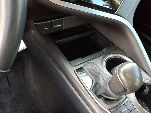 Certified 2024 Toyota Camry SE image 23