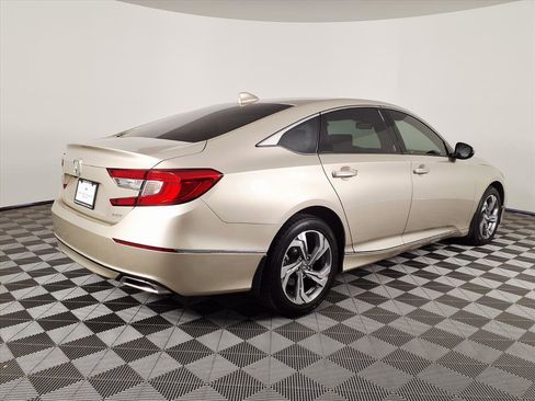 Used 2018 Honda Accord EX-L image 4