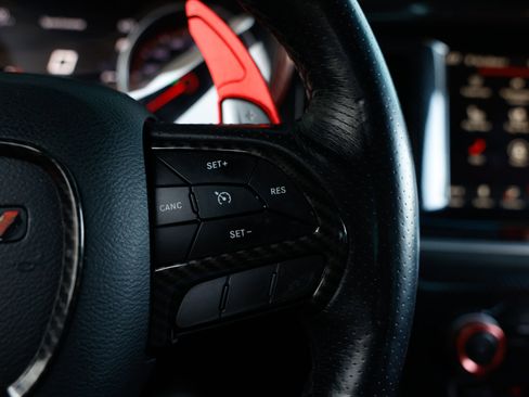 Used 2018 Dodge Charger R/T Scat Pack image 30