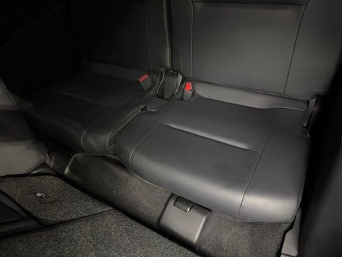 Used 2022 Mitsubishi Outlander SEL FWD image 39