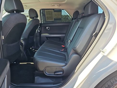 Used 2023 Hyundai Ioniq 5 Limited AWD/4WD image 15