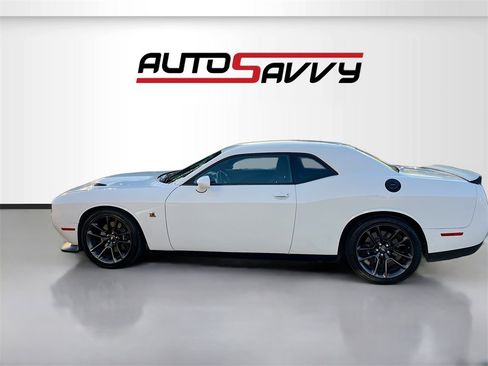Used 2022 Dodge Challenger R/T Scat Pack image 4