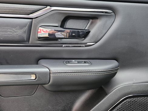 Used 2024 RAM 1500 Limited image 23