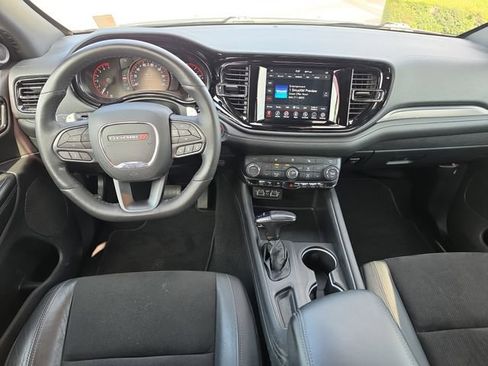 Used 2022 Dodge Durango GT RWD image 9