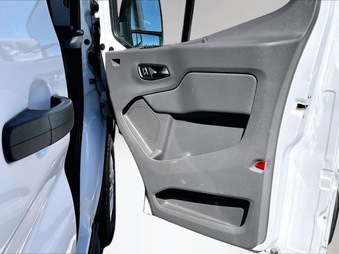 Used 2023 Ford Transit 350 XLT RWD image 27