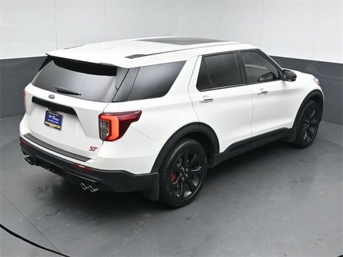 Certified 2022 Ford Explorer ST w/ ST Street Pack image 52