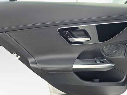 New 2026 Mercedes-Benz C 300 4MATIC Sedan image 18