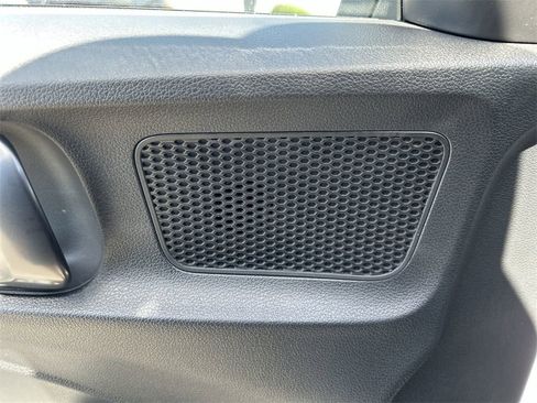 New 2025 Hyundai Venue Limited image 21