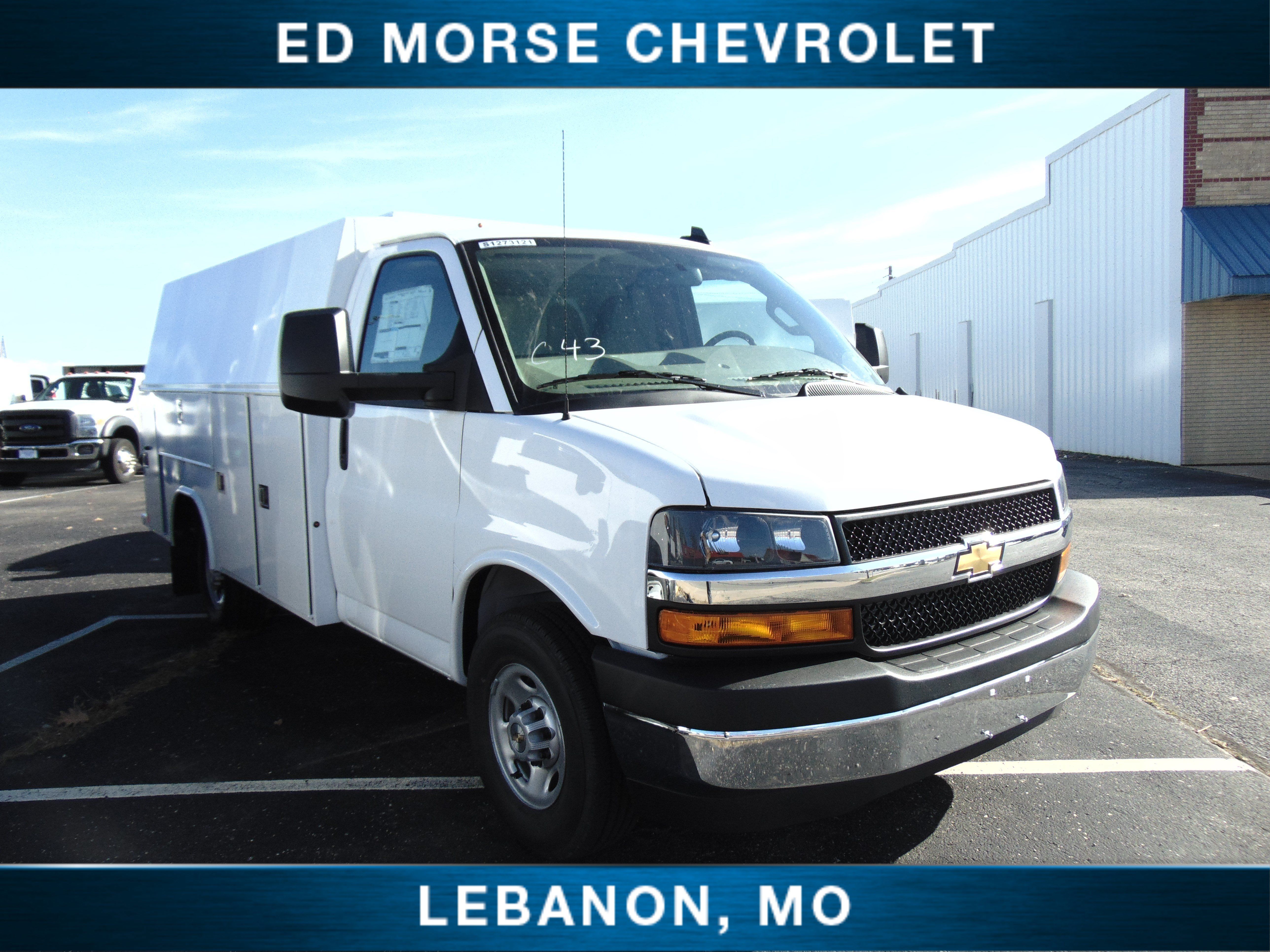 New 2025 Chevrolet Express 3500 w/ Power Convenience Package RWD image 4