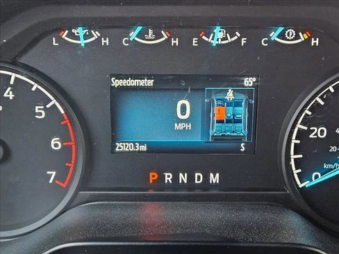 Certified 2025 Ford F250 XLT w/ Camper Package image 10